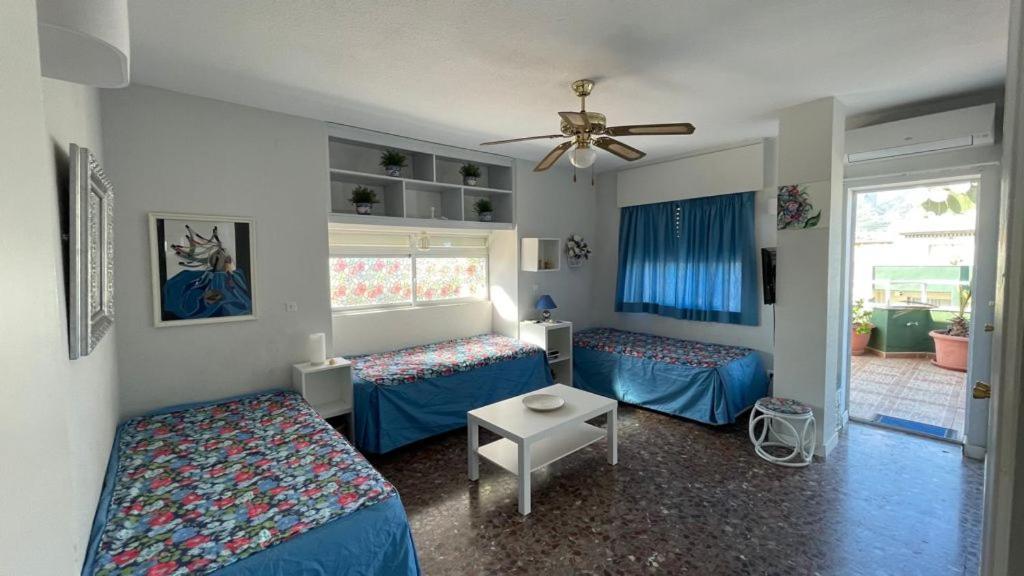 Atico Con Gran Terraza Apartment Фуeнхирола Екстериор снимка
