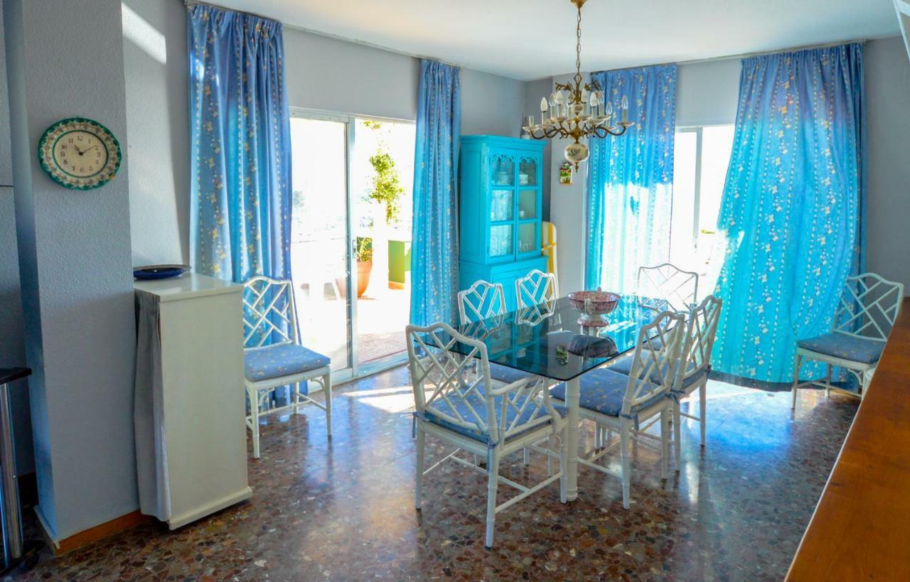 Atico Con Gran Terraza Apartment Фуeнхирола Екстериор снимка