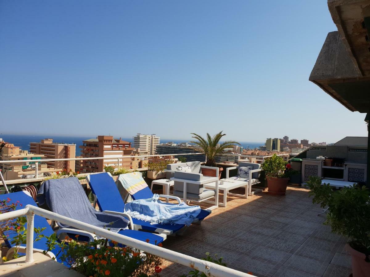 Atico Con Gran Terraza Apartment Фуeнхирола Екстериор снимка