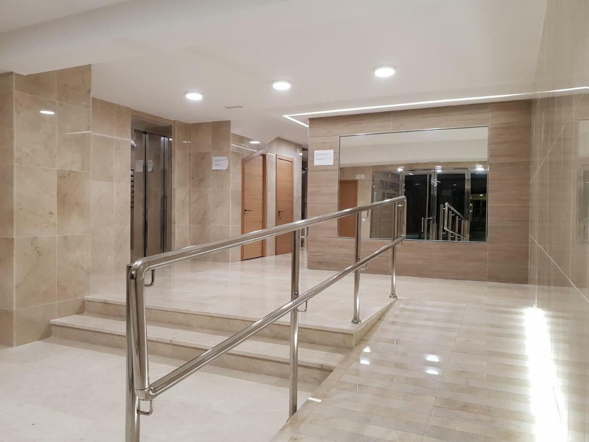 Atico Con Gran Terraza Apartment Фуeнхирола Екстериор снимка