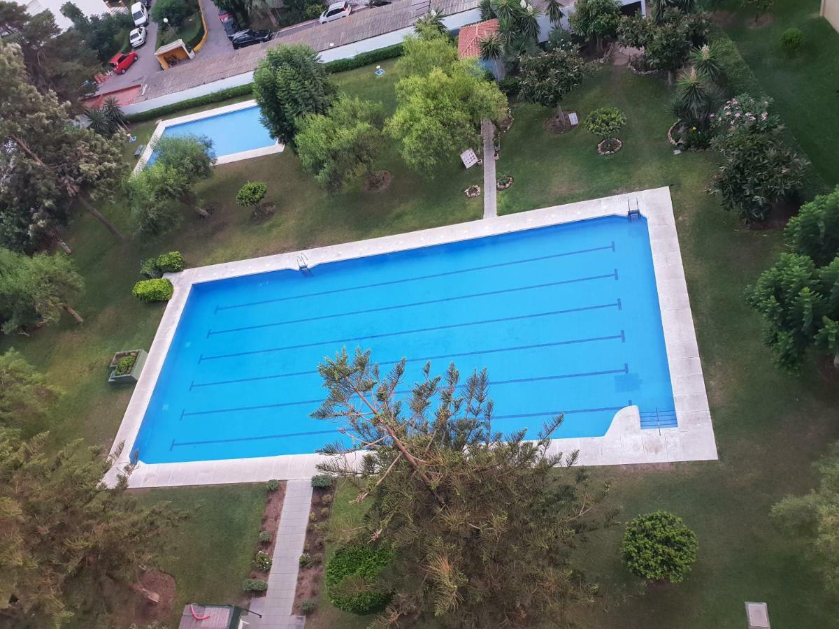 Atico Con Gran Terraza Apartment Фуeнхирола Екстериор снимка